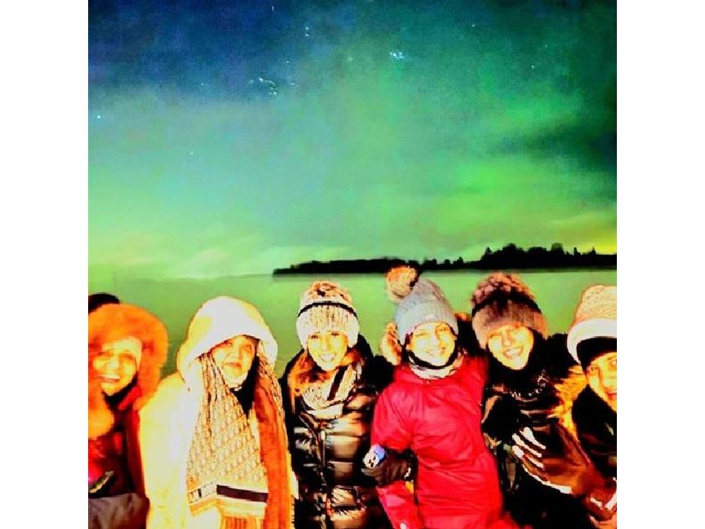 Northern Lights Auroras from Kemi-Tornio with Pickup
