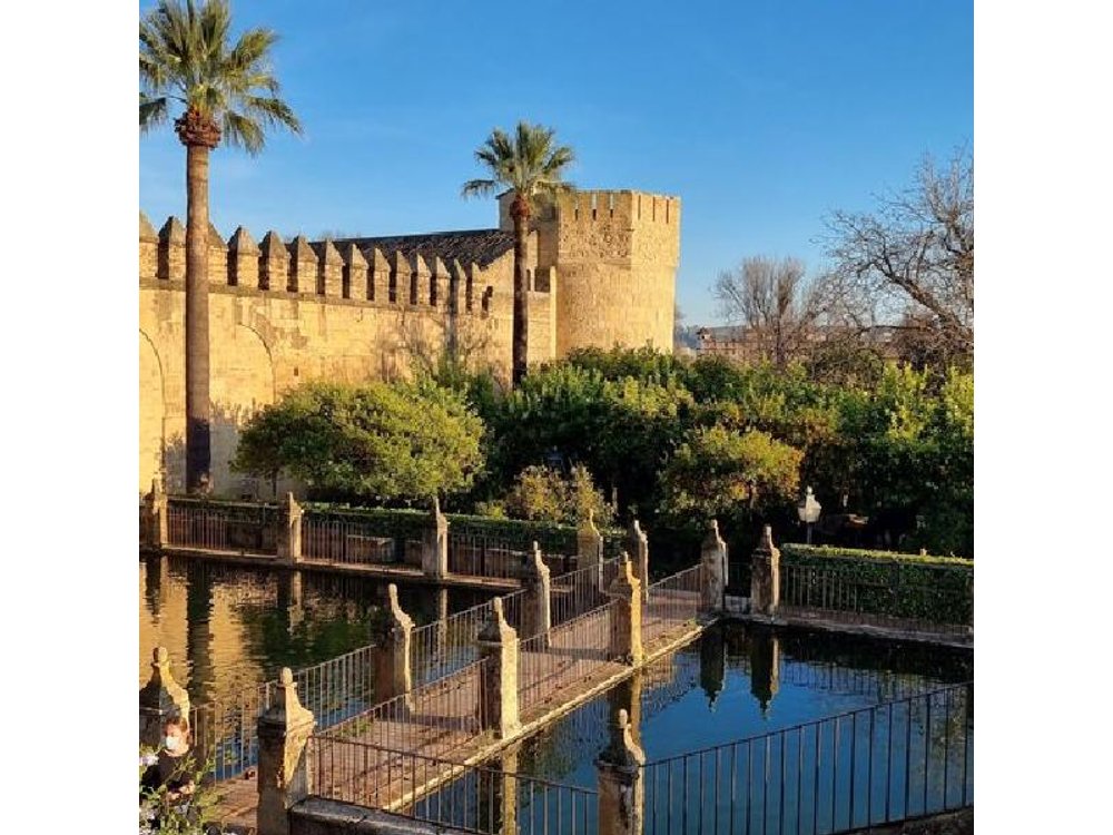 Jewish Quartier & Alcazar from Cordoba official tour