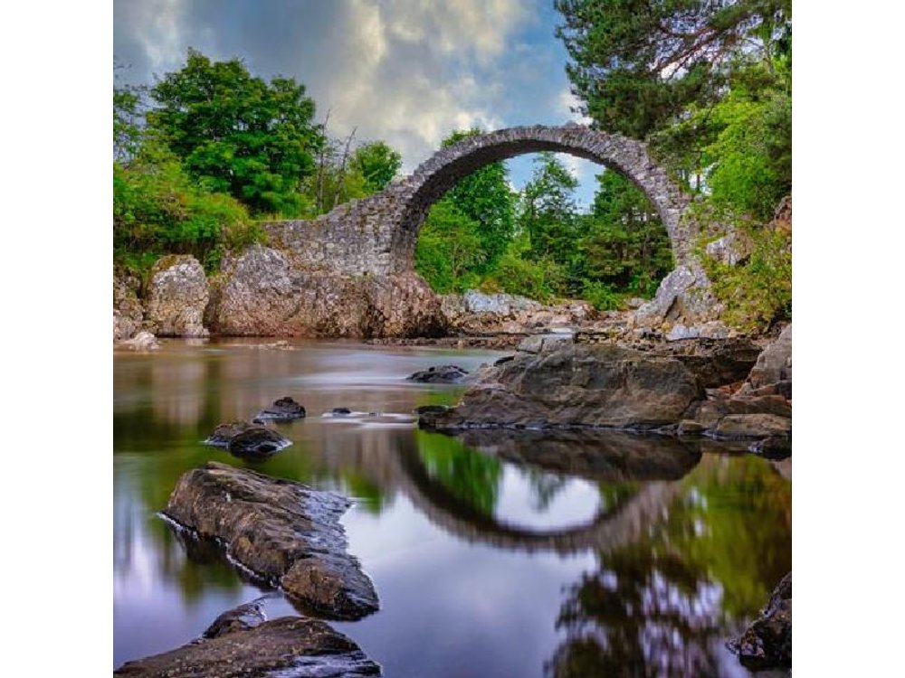 Edinburgh: Loch Ness, Inverness & The Highlands - 2 Day Tour