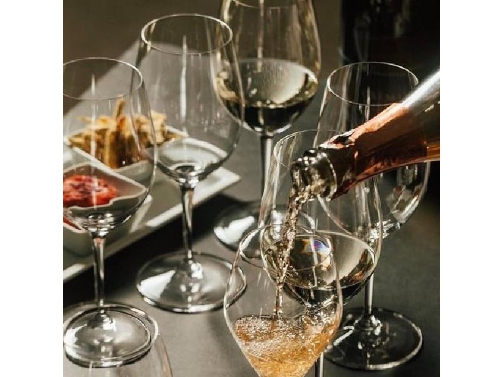 Vatican Wine Tasting: Italian Wines & Food with a Sommelier