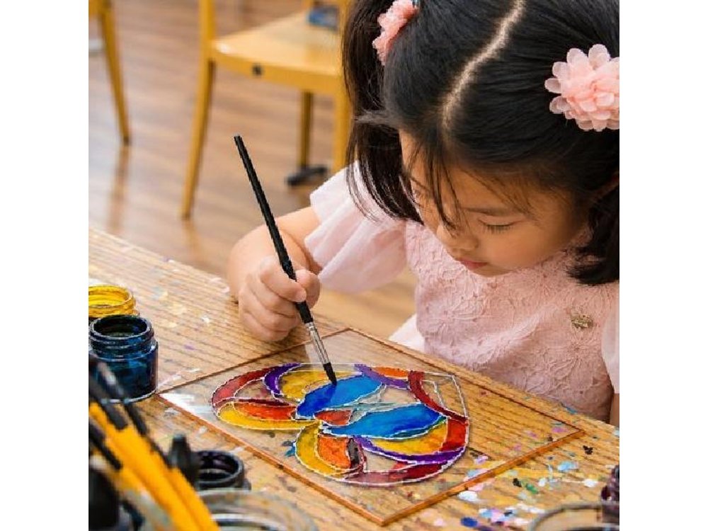 Stained Glass Painting Workshop in a Stylish Antalya Atelier