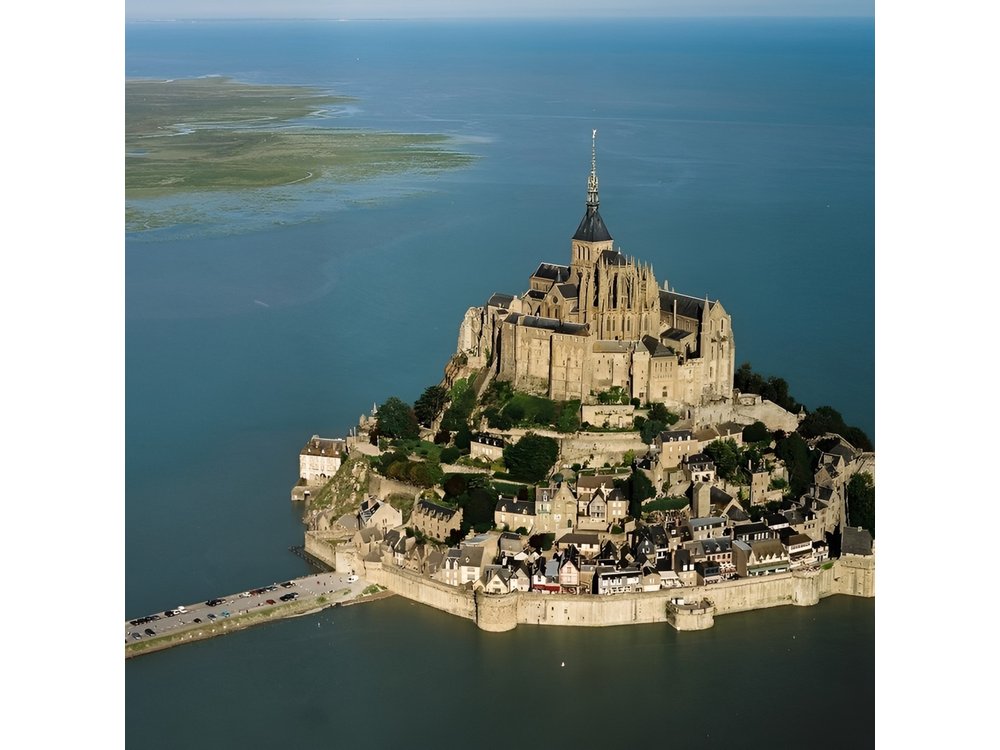 Private Guided Day Tour of Mont St-Michel from Paris