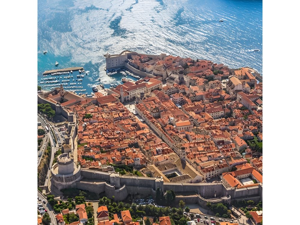 From Split/Trogir Small Group Tour to Dubrovnik with Stop in Ston