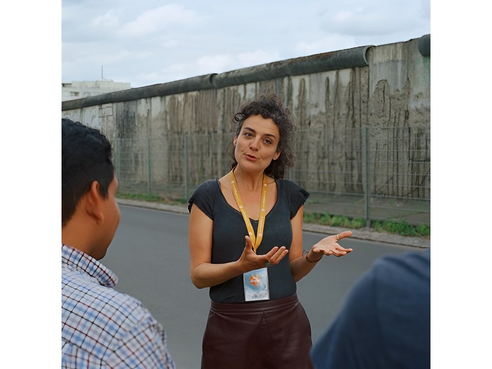 Small Group Walking Tour of East Berlin with a French Guide