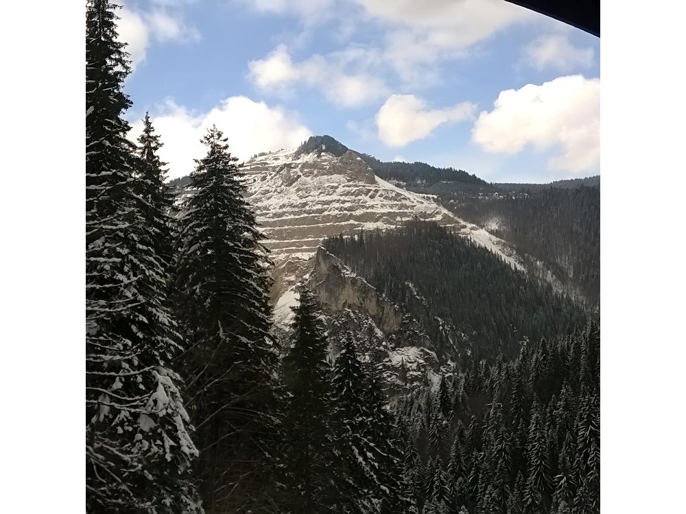 4x4 Private 2-days Tour of the Carpathian Mountains from Bucharest