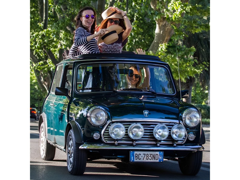 THINK BIG, GO MINI! Rome Day&Night in Mini Cooper Classic Cabrio