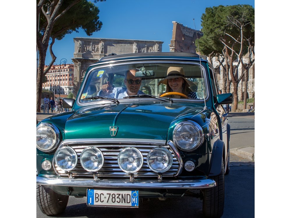 Rome Aperitifs Tour in Mini Cooper Classic , Ancient Highlights