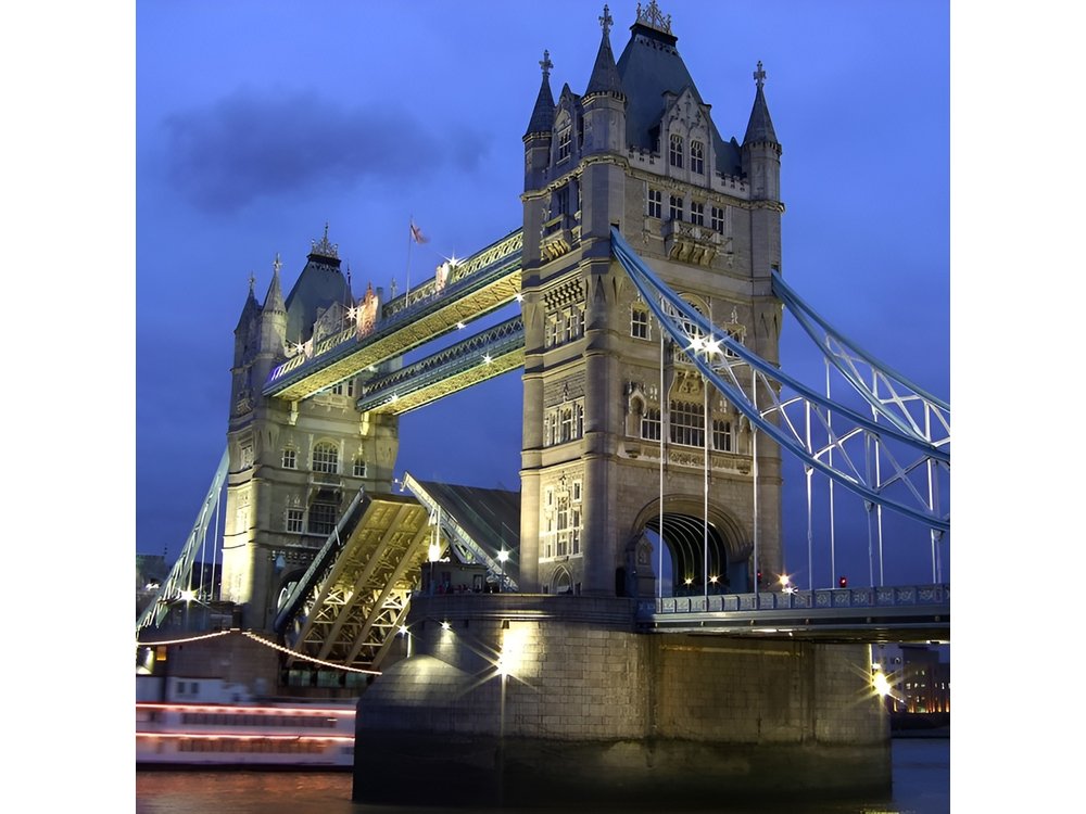 Private Guided and Chauffeured Tour of London