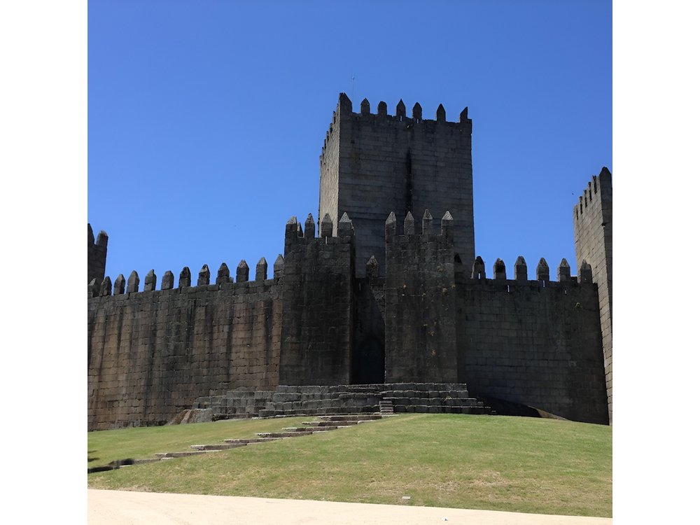 Braga and Guimarães Historical and Cultural Tour from Porto