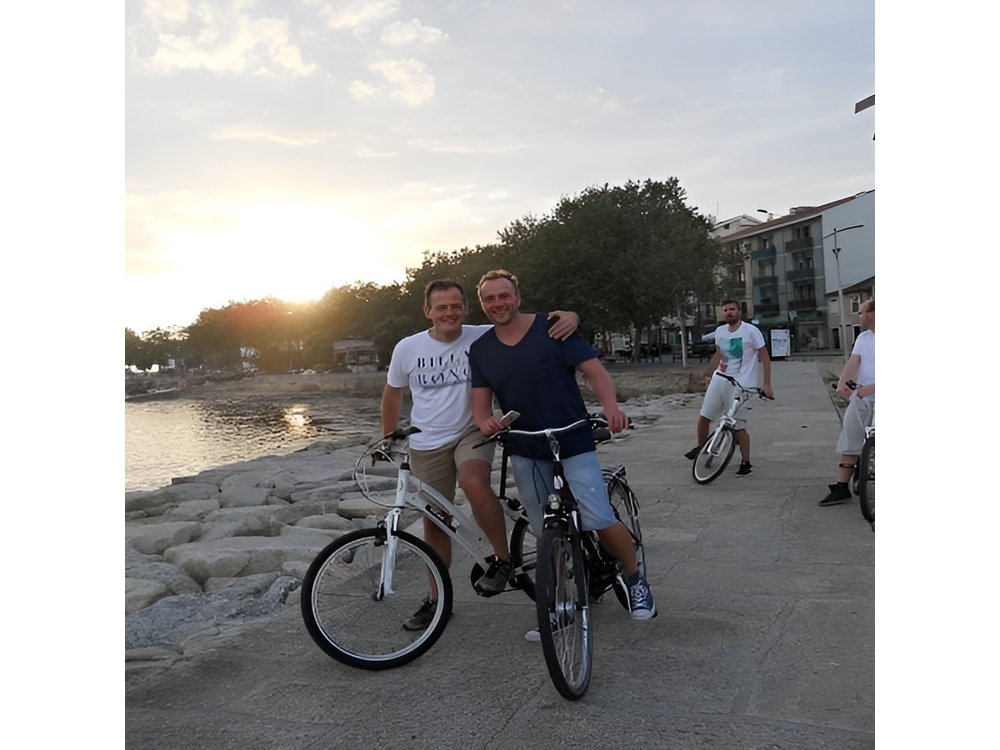 Porto Downtown and Sightseeing Bike Tour