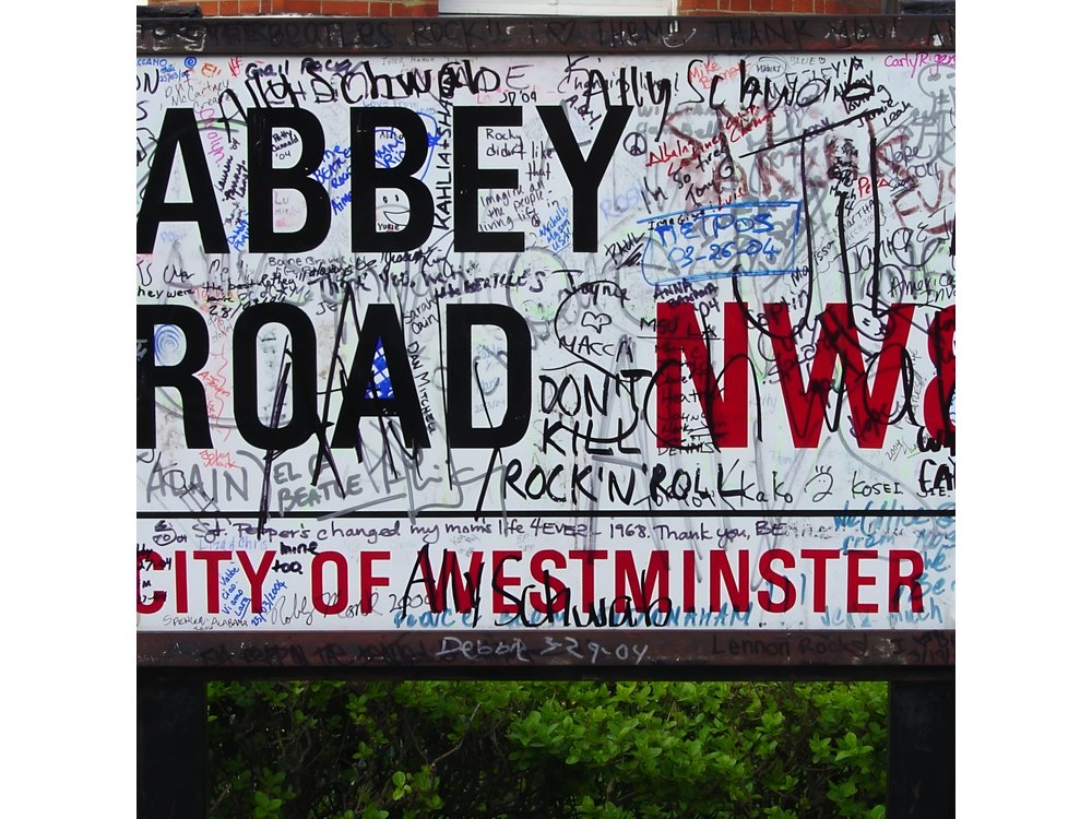 Music of London Rock And Pop Private 3-Hour Walking Tour