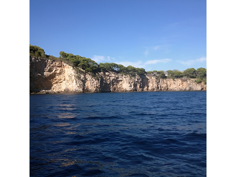Dubrovnik Islands Boat Tour with Lunch and Unlimited Drinks