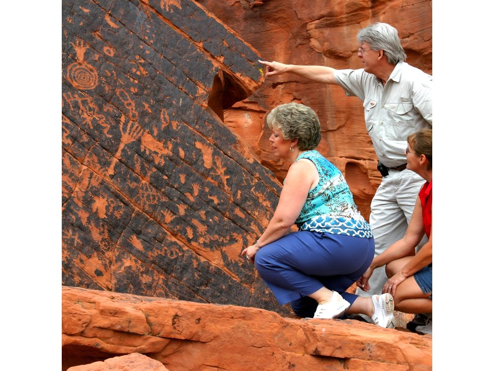 Valley of Fire and Lost City Museum Tour from Las Vegas
