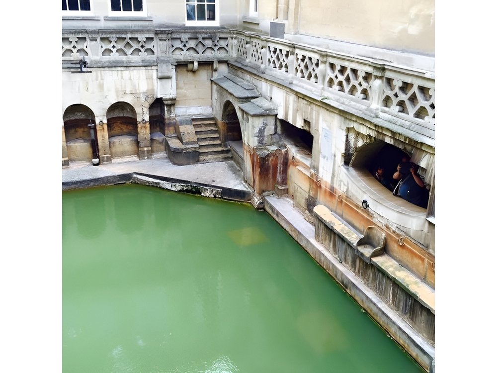 Stonehenge & Bath Day Tour from London including Admission