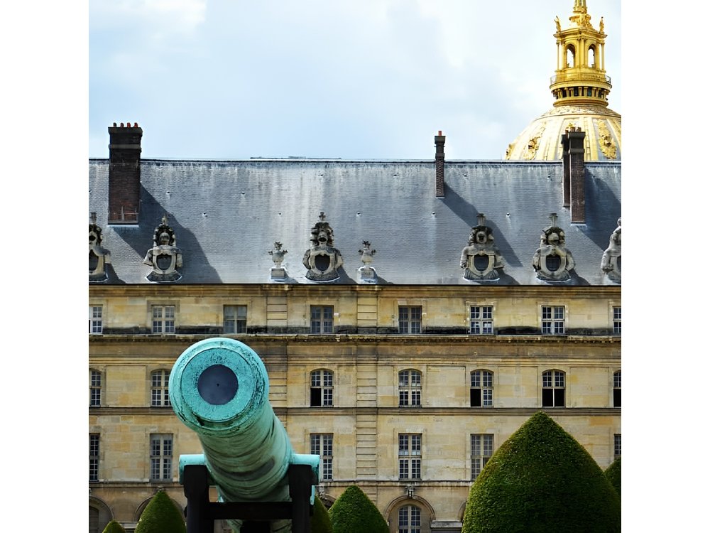 Private Napoleon Bonaparte and Les Invalides 2-Hour Guided Tour in Paris