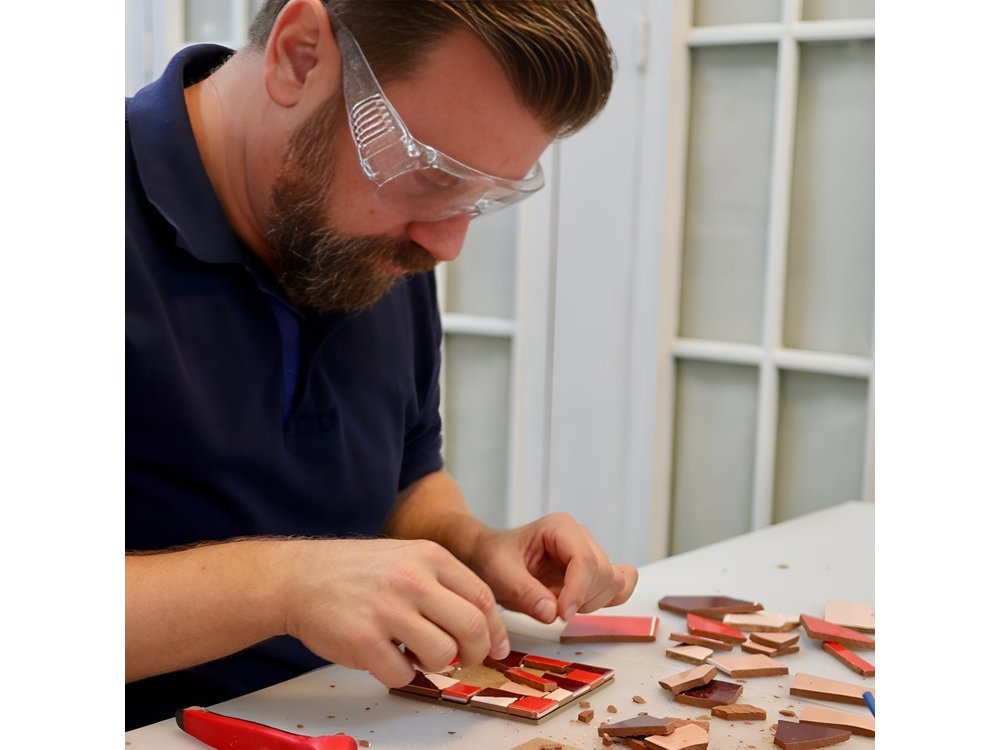 Feel like Gaudí: Barcelona Mosaic Workshop with Tour