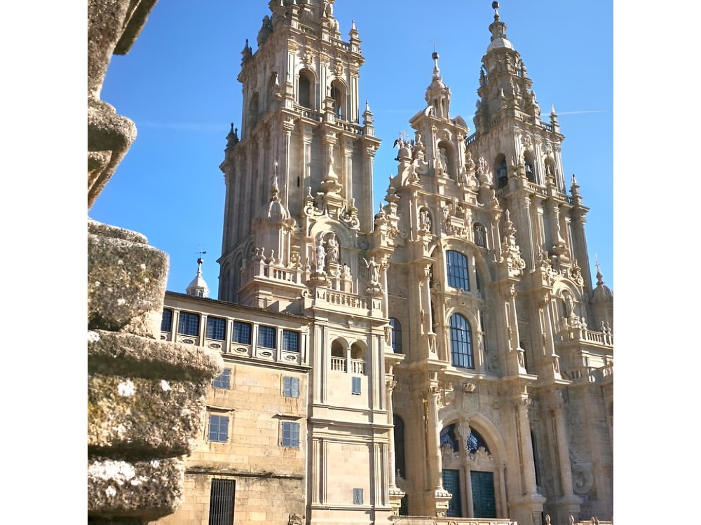 Santiago de Compostela & Viana do Castelo from Porto