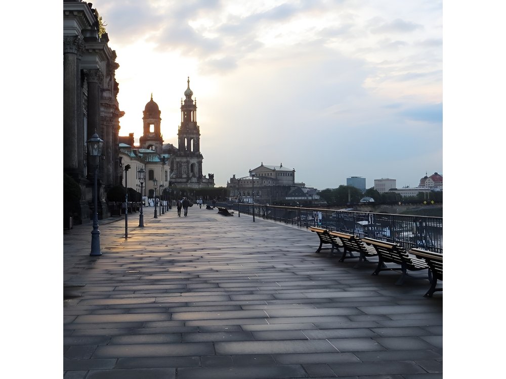 Private Dresden day trip from Prague by Mercedes van