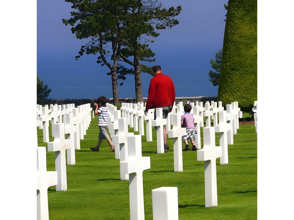 D-Day private tour Omaha Beach from Caen with audio guide.