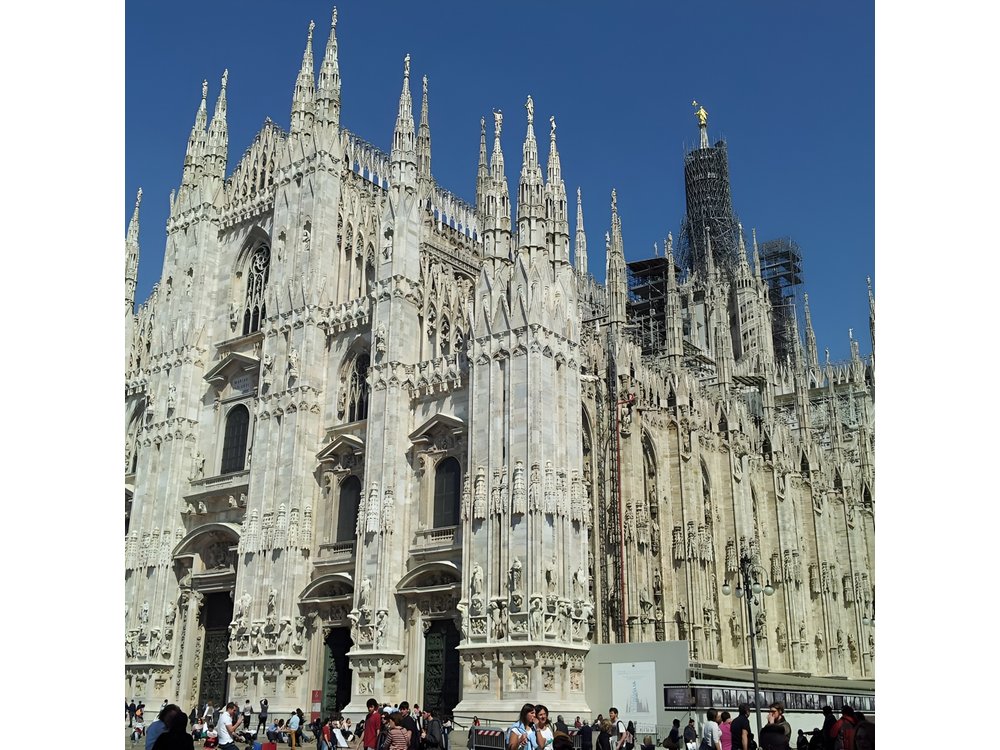 Milan, a city of art an history. Classic tour of Milan