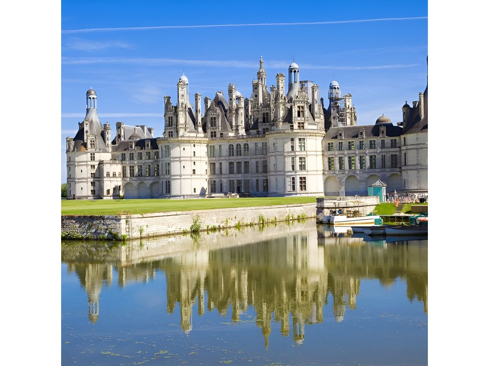 Loire Valley Castles Private Trip including Lunch from Paris