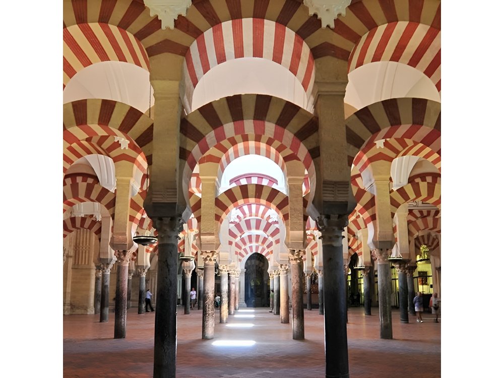 2-Day Cordoba Trip from Seville Including Medina Azahara, Carmona and Skip-the-Line Entrance to Cordoba Mosque-Cathedral
