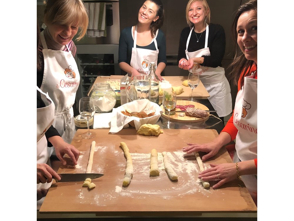 Sorrento: Private Pasta & Tiramisu Class at a Local's Home