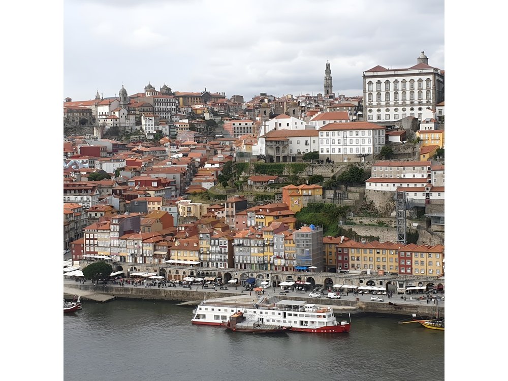 Private Tour Full Day Fátima - Porto - Óbidos - from Lisbon