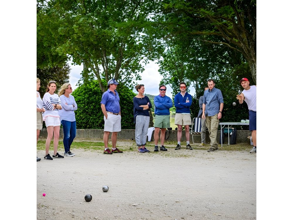 Petanque (boules) lesson in Provence