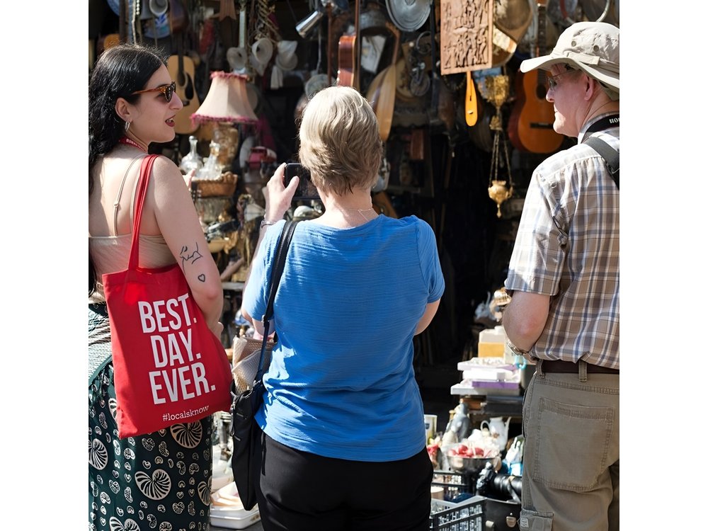 Private Athens Walk: Ruins, Markets & Local Stories