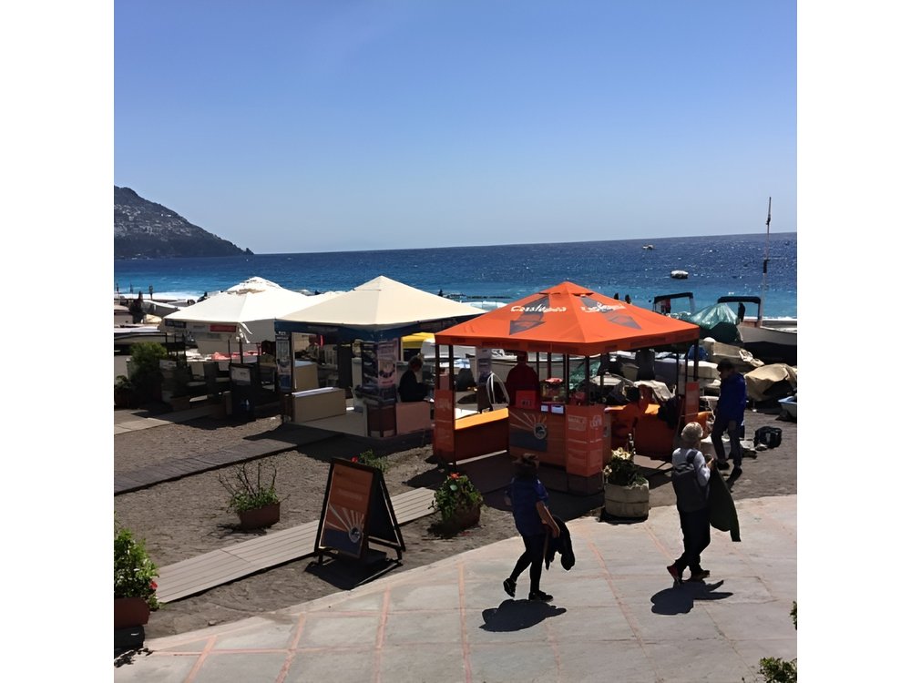 PRIVATE CAPRI ISLAND & BLUE GROTTO Full Day boat tour.