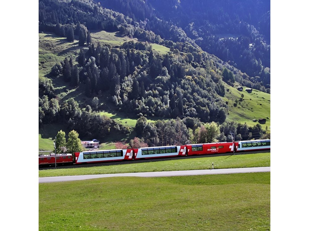 Salzburg History & Food Private Tour with Munich train add-on