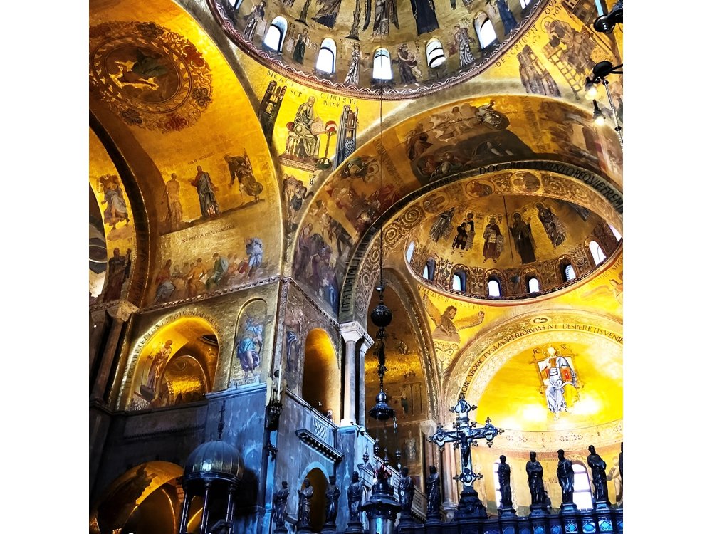 Morning Venice Walking Tour plus St Mark's Basilica Guided Visit
