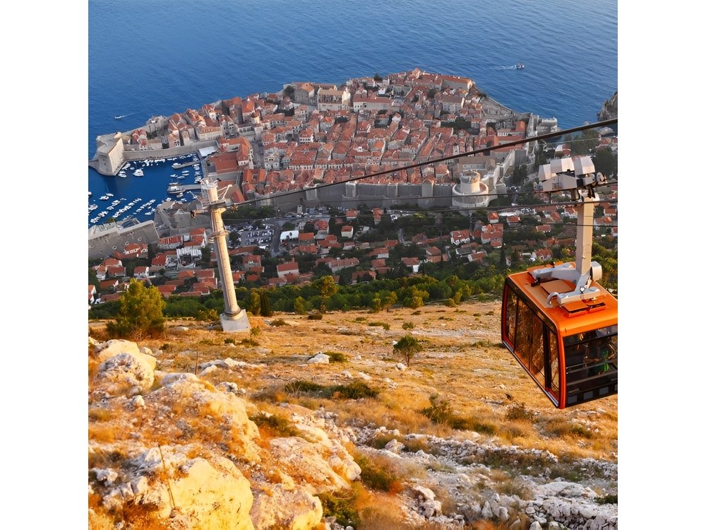 Dubrovnik Shore Excursion: Explore Dubrovnik by Cable Car (ticket included)
