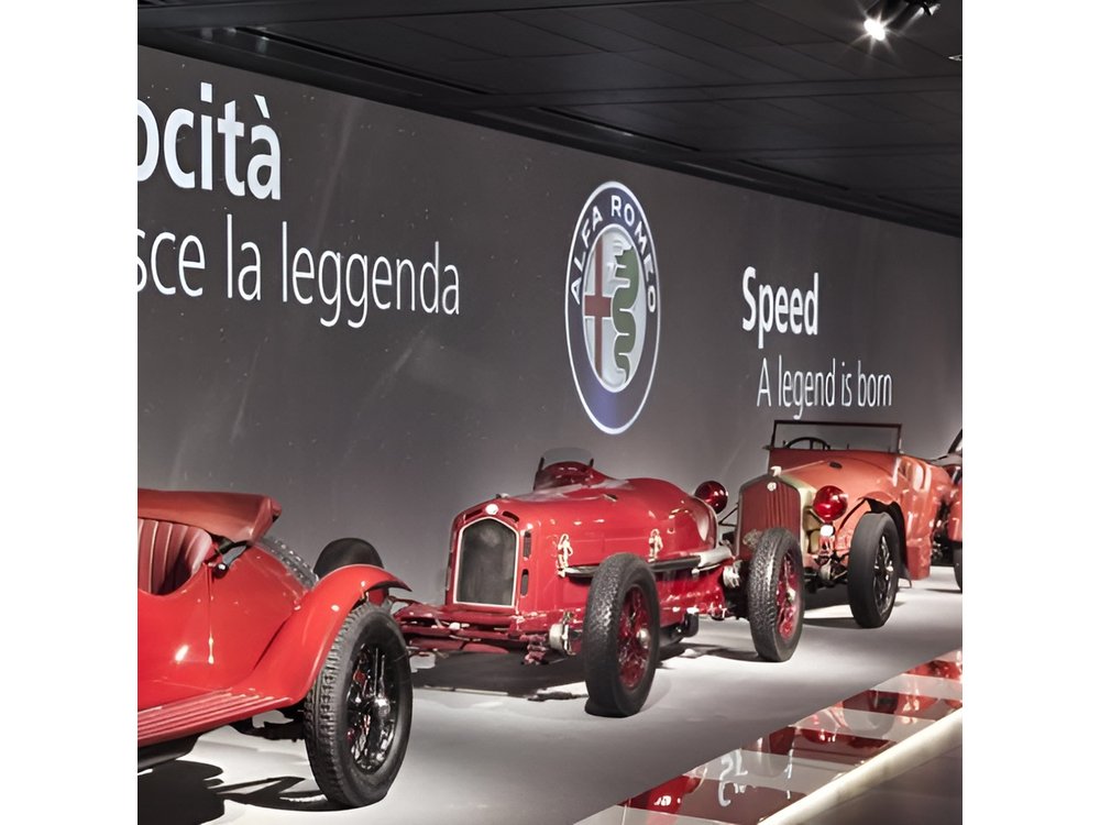Alfa Romeo Museum, private guided tour from Milan, by car.