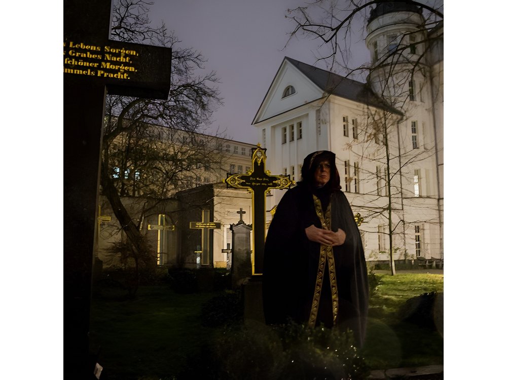 Gruseltour Berlin Haunted Ghost Walk 90-minute in German