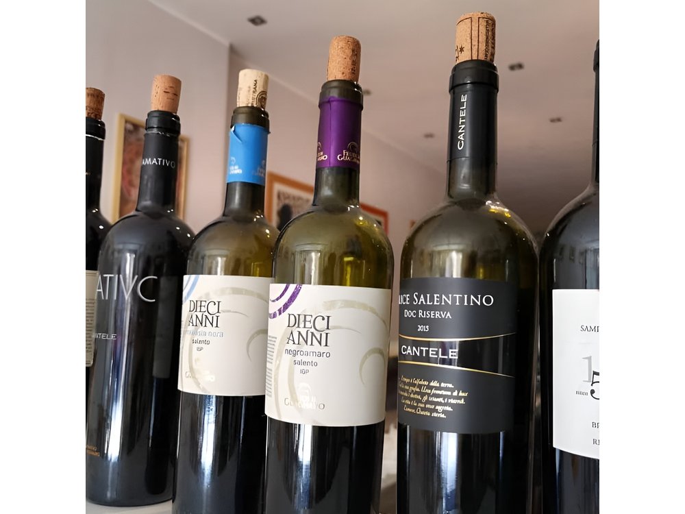 Wine and Food Tasting Experience in Lecce old town
