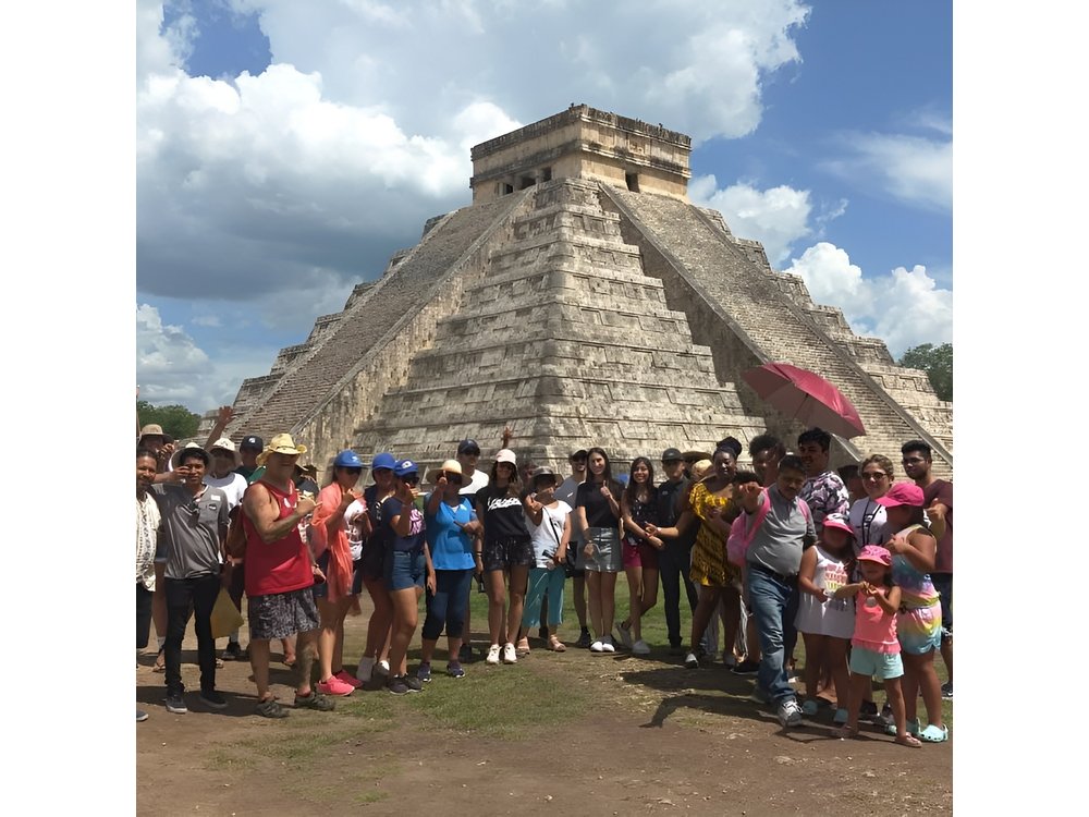 Chichen Itza with Cenote and Valladolid