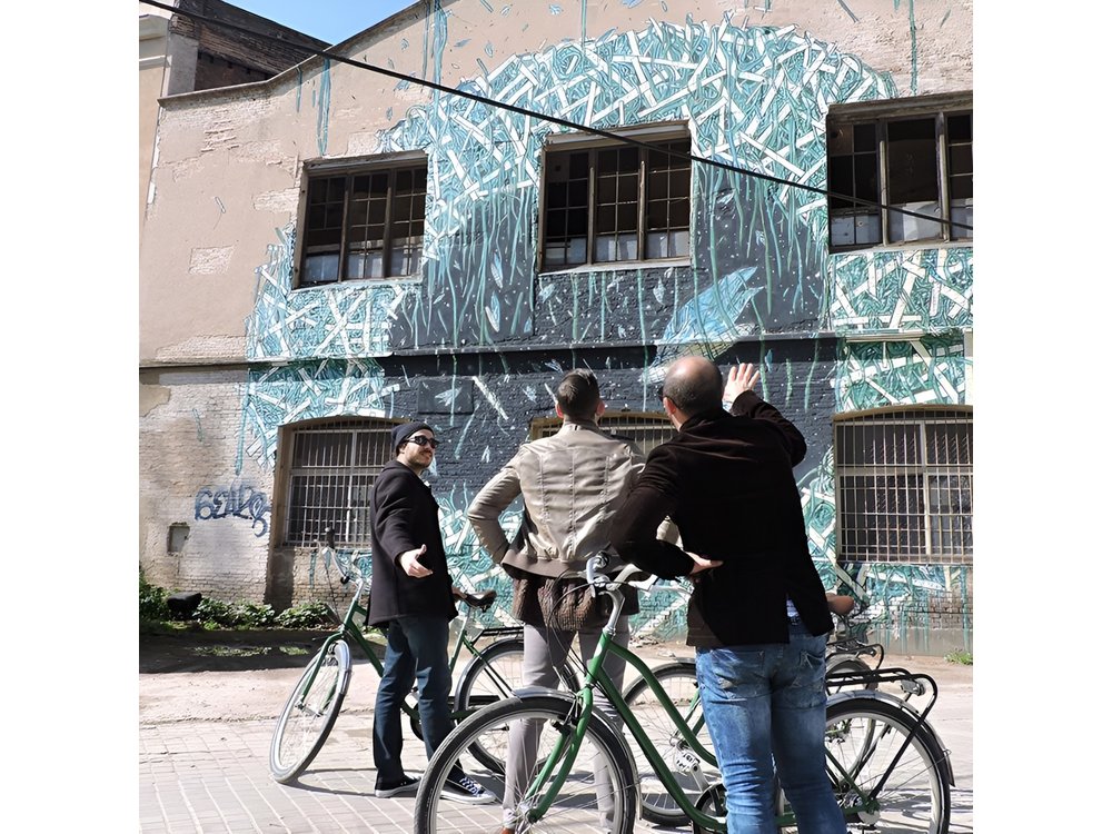 Barcelona Street Art and Graffitti Bicycle Tour