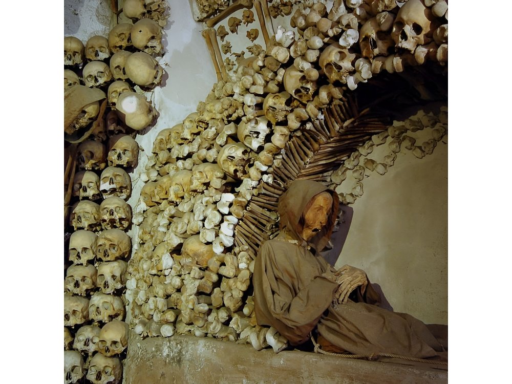 Unveil Rome : Crypts, Underground Aqueducts and Iconic Monuments