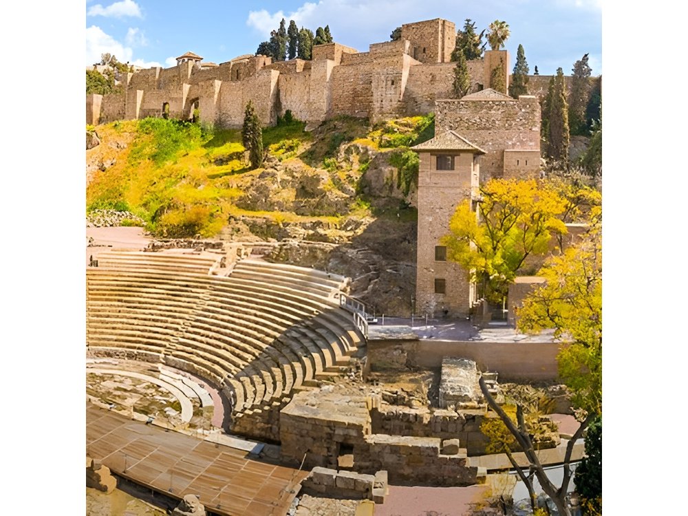 Private Malaga: Alcazaba, Museum, Market, Cathedral & Picasso