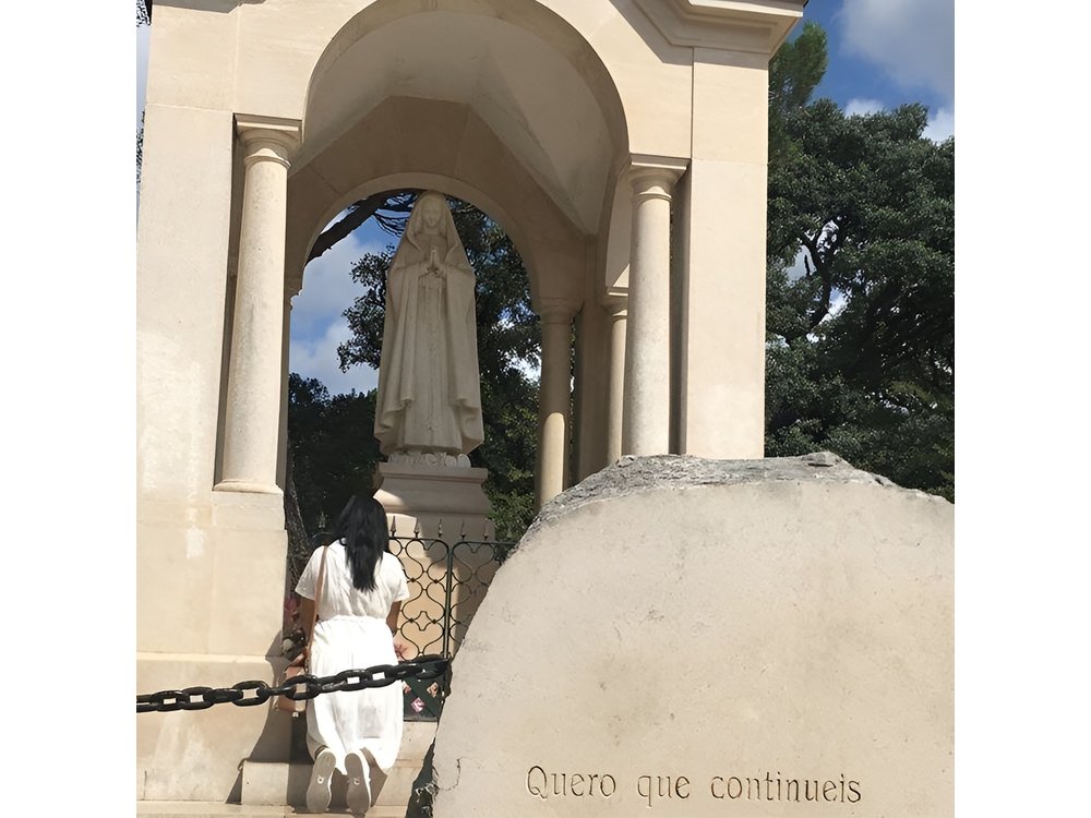 Divine Fátima Full Day Private Tour from Lisbon