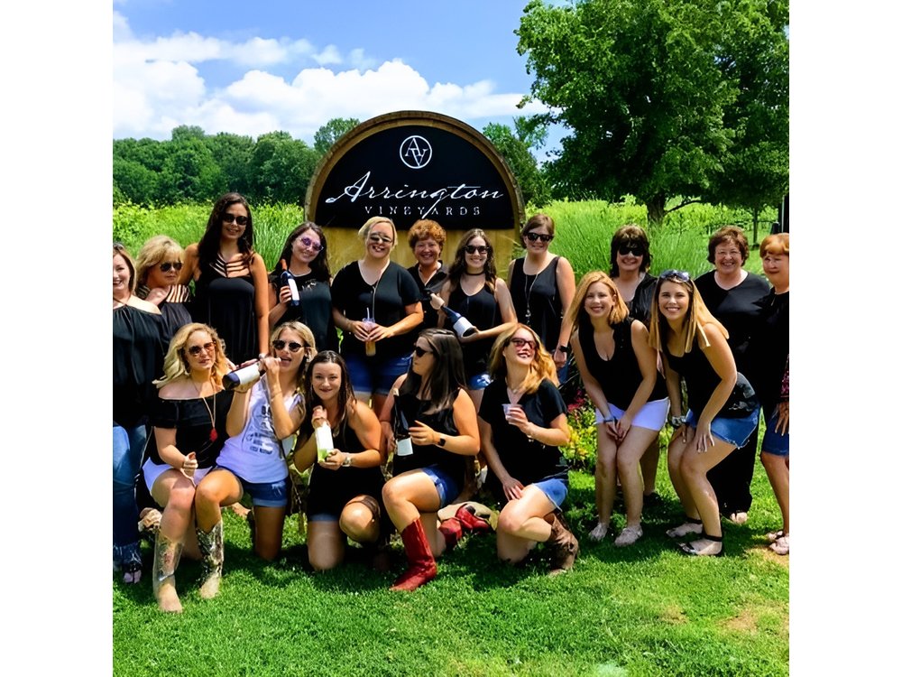Arrington Vineyard Winery Round-Trip Shuttle Transportation from Nashville
