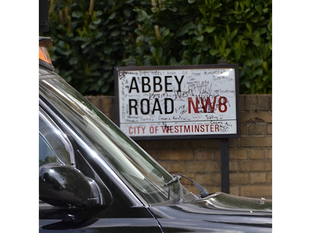 Iconic Beatles London Taxi Tour