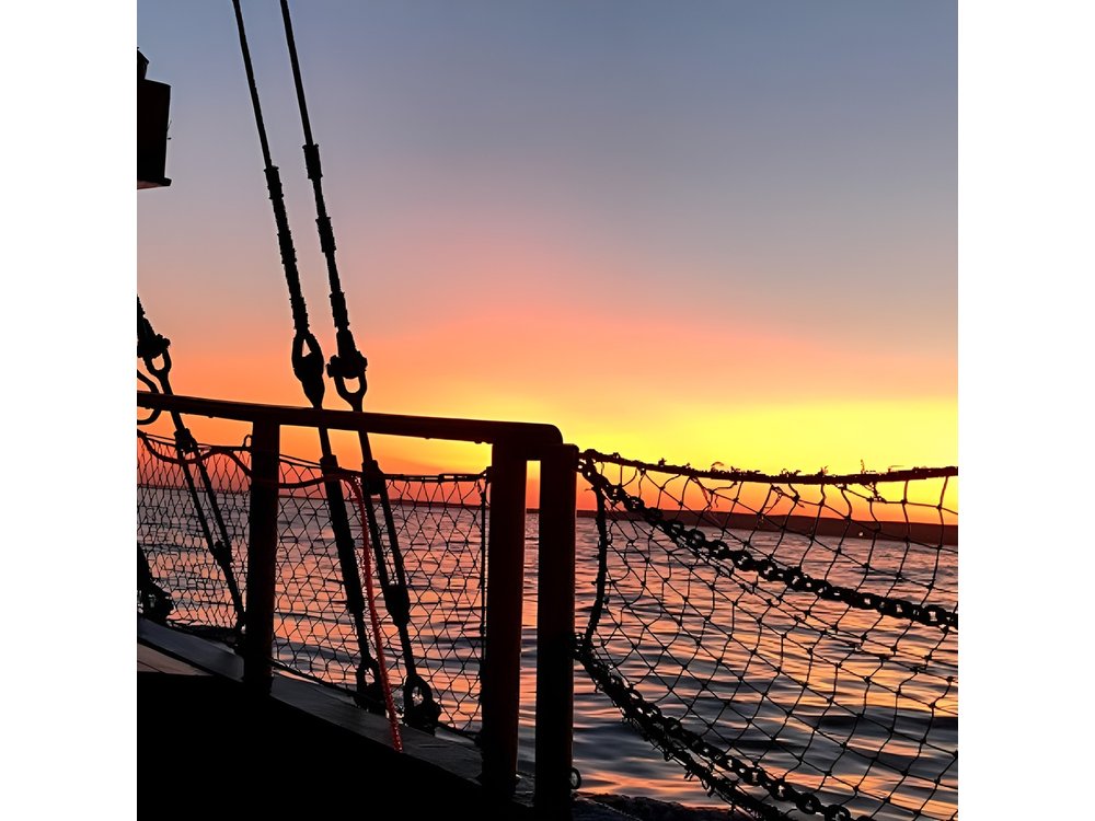 Cartagena, CO: Sunset Skyline Bay Tour on a Pirate Boat + Drinks