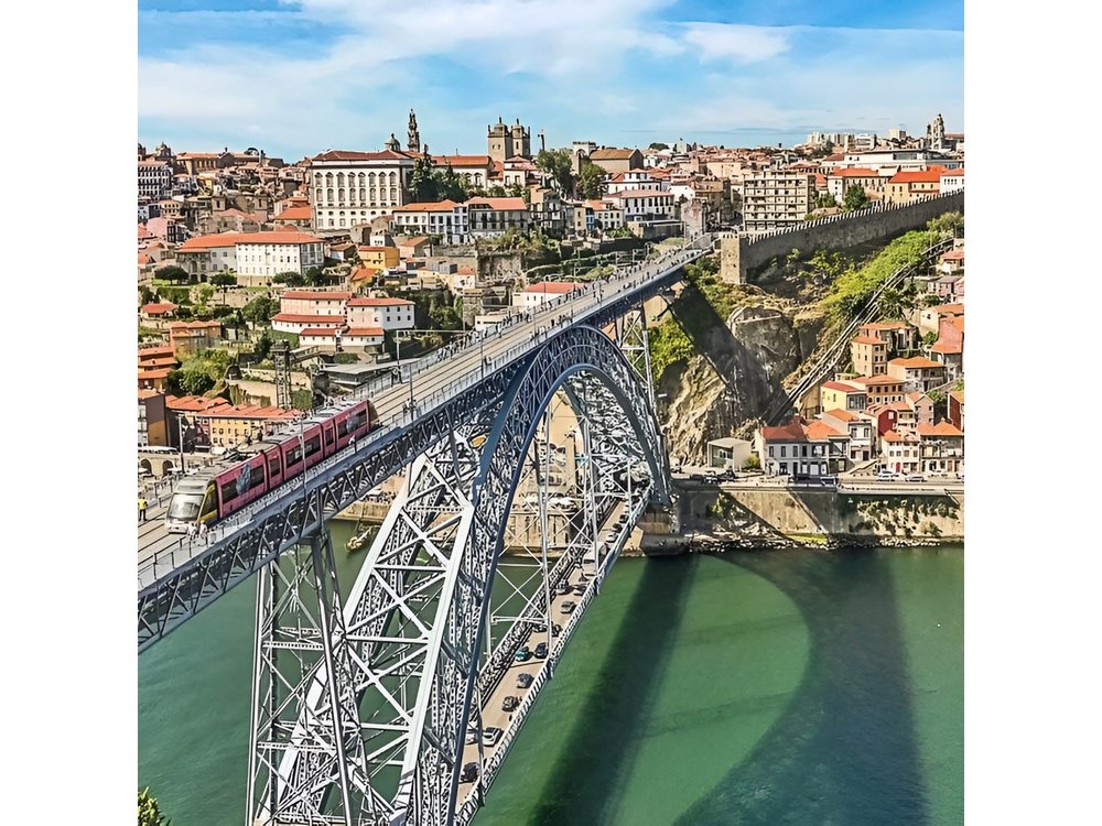 Porto Private Full Day Sightseeing Tour from Lisbon
