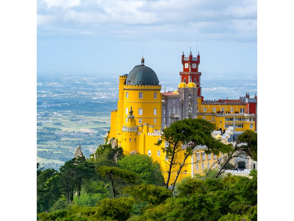Sintra & Cascais Small Group Tour from Lisbon