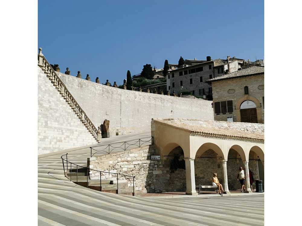 Assisi and s. Francis Basilica’s Day Tour from Rome