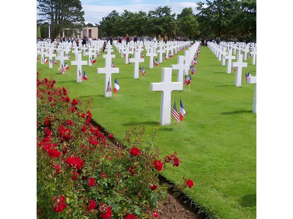 MONT-ST-MICHEL and NORMANDY D-DAY: combined day-trip from PARIS