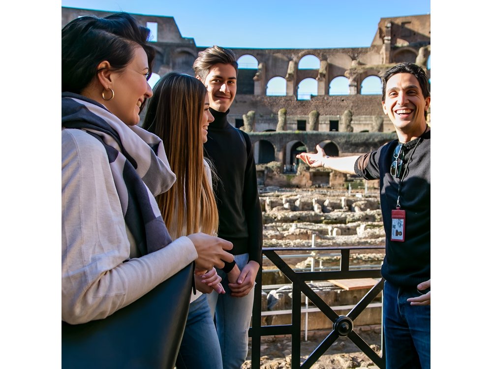 Full-day tour of Vatican Colosseum & Best of Rome by Tommaso